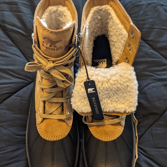 Sorel Men's Caribou Storm Waterproof Boot - Rain and Wind (NWT) - Picture 3 of 7